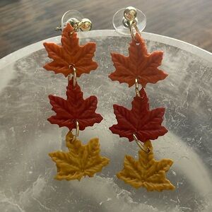Clay Fall Autumn Leaves Earrings Dangle Jewelry Halloween Thanksgiving NWOT